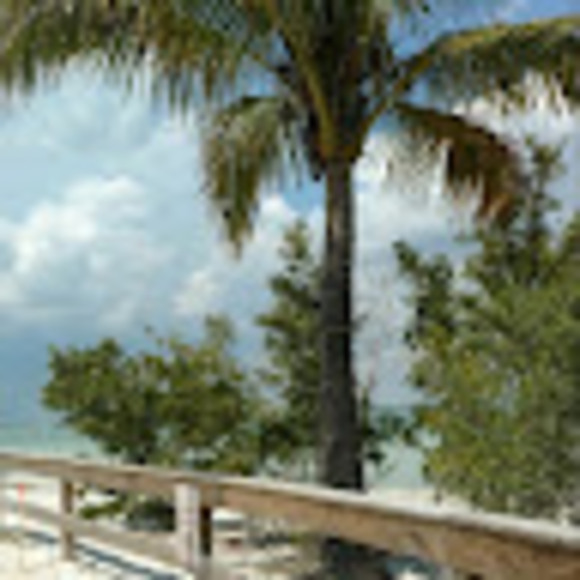 beverlywestl817
